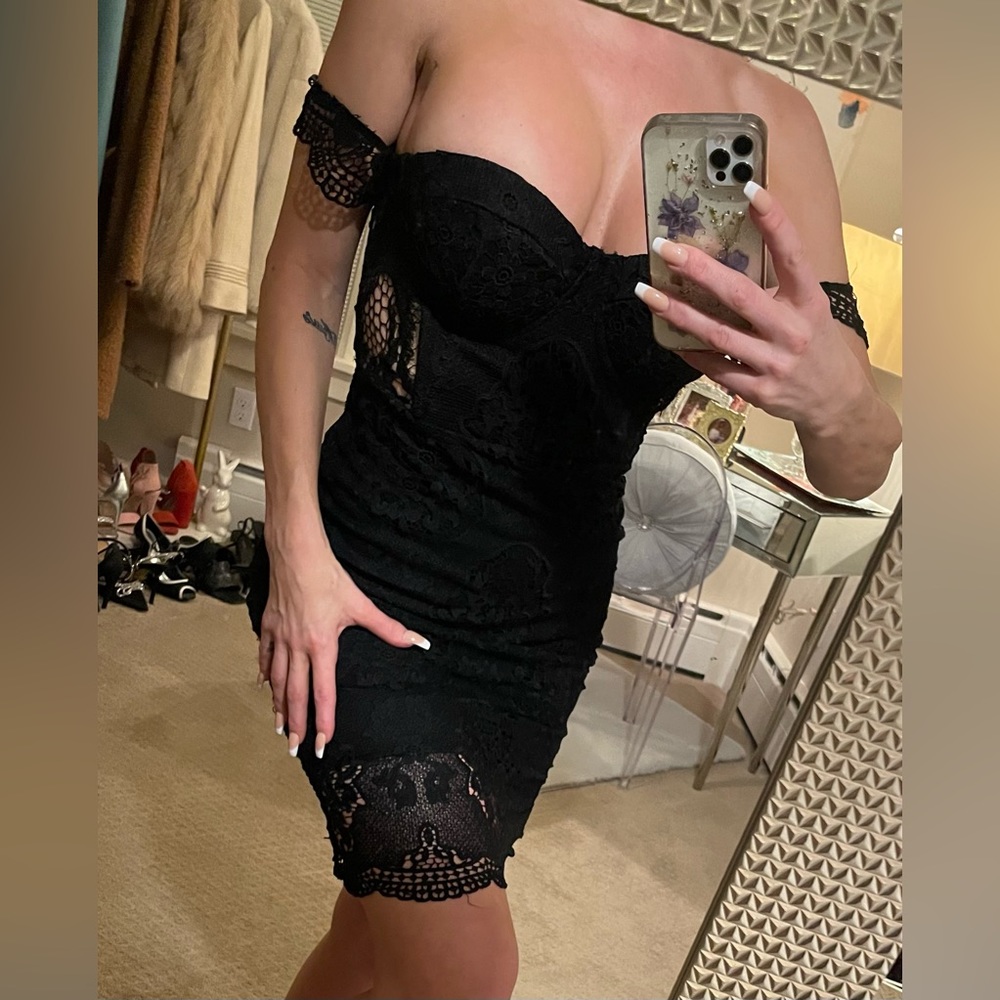 Brand new sexy, lace BeBe dress with tags!!!! So beautiful…..size 6